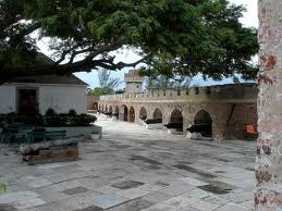 Port Royal - The Ruined Pirates Stronghold, https://www.jamaica-reggae-music-vacation.com/Travel-To-Kingston-Jamaica.html