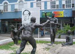 Sam Sharpe Square, https://www.jamaica-reggae-music-vacation.com/Montego-Bay-Tours.html