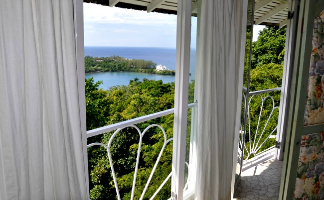 https://www.jamaica-reggae-music-vacation.com/Port-Antonio-Villa.html